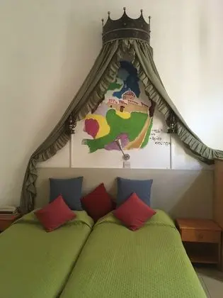Tek Büyük Yataklı Oda
