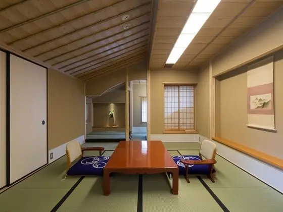 Deluxe Oda, Sigara İçilmez (Japanese Western)