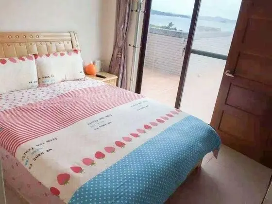 Tek Büyük Yataklı Oda, Balkon