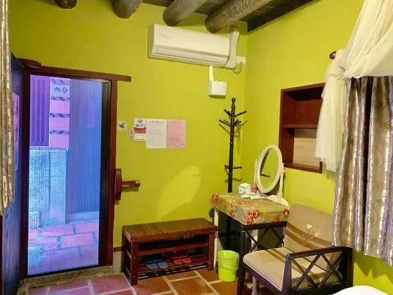 Tek Büyük veya İki Ayrı Yataklı Oda, Sigara İçilmez