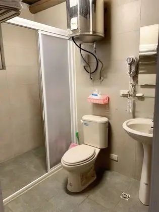 Üç Kişilik Oda, Birden Çok Yatak, Sigara İçilmez