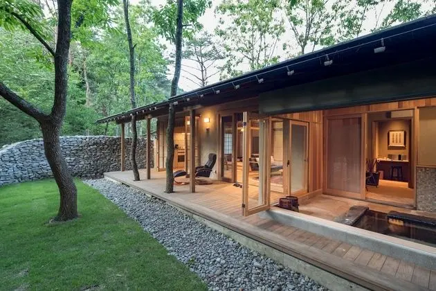 Villa (Ai Adult Only)