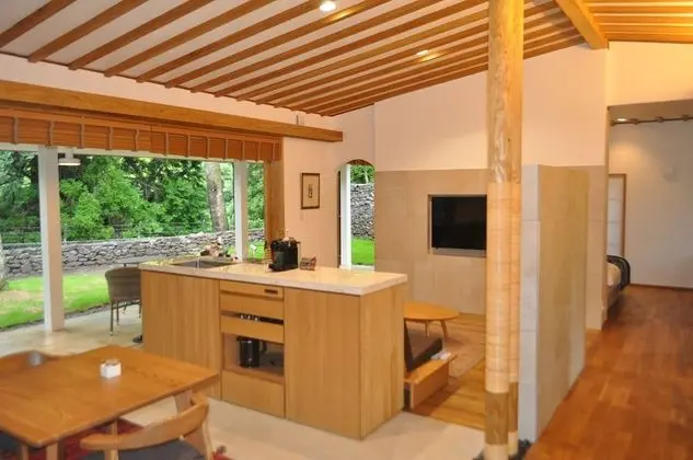 Villa (Kon Adult Only)