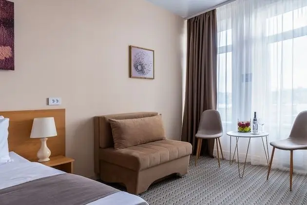 Deluxe Üç Kişilik Oda