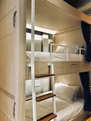16 Bunks Bed in Mixed Dormitory Room