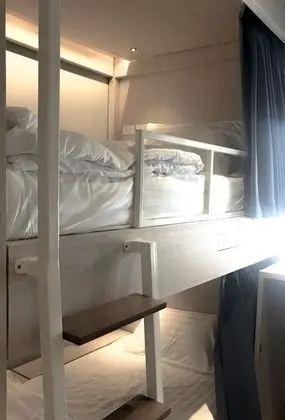 8 Bunks Bed in Mixed Dormitory Room