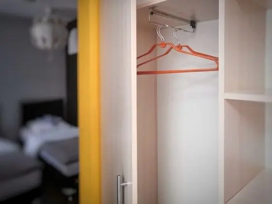 Standard Tek Büyük veya İki Ayrı Yataklı Oda, Özel Banyo