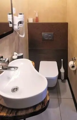 Standard Tek Büyük veya İki Ayrı Yataklı Oda, Özel Banyo