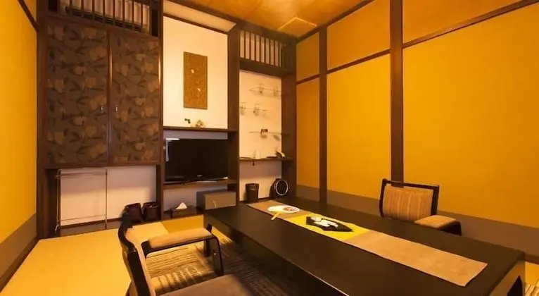 Traditional İki Ayrı Yataklı Oda, Ortak Banyo (for 2 Person, Check in by 17:30)