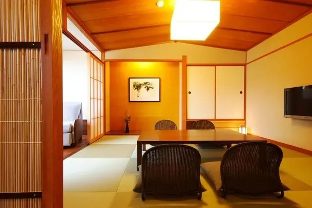 İki Ayrı Yataklı Oda, Sigara İçilmez (Moderate, with Tatami Area)