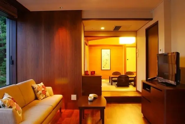 İki Ayrı Yataklı Oda, Sigara İçilmez (Moderate, with Tatami Area)