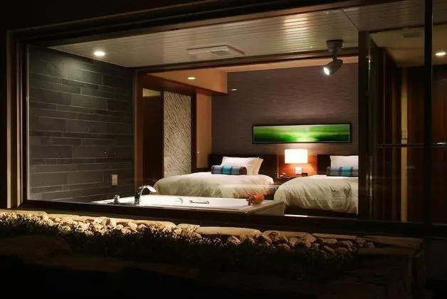 Süit, Sigara İçilmez ("Tokijiku" Twin)