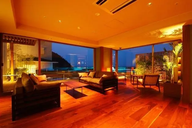 Süit, Sigara İçilmez ("Tokijiku" Twin)