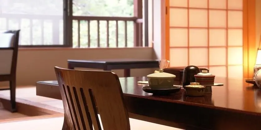 Traditional Oda, Sigara İçilmez (Japanese Style with Indoor Veranda)