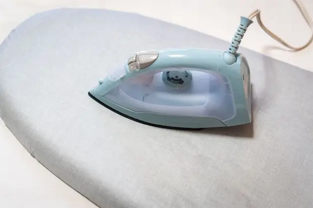 Üç Kişilik Oda, Deniz Manzaralı