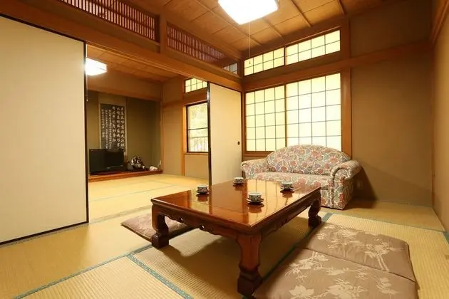 Traditional Oda, Ortak Banyo (Japanese Style, 4 People)