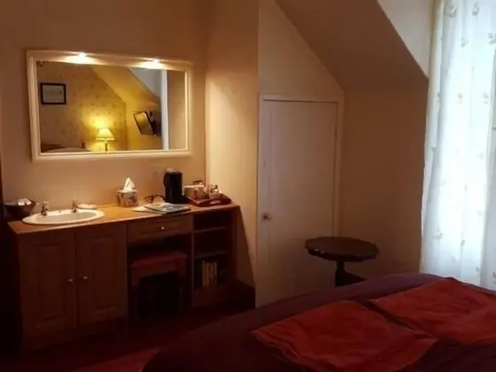 Üç Kişilik Oda, Özel Banyo