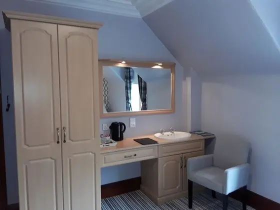 Üç Kişilik Oda, Özel Banyo (Room 2)