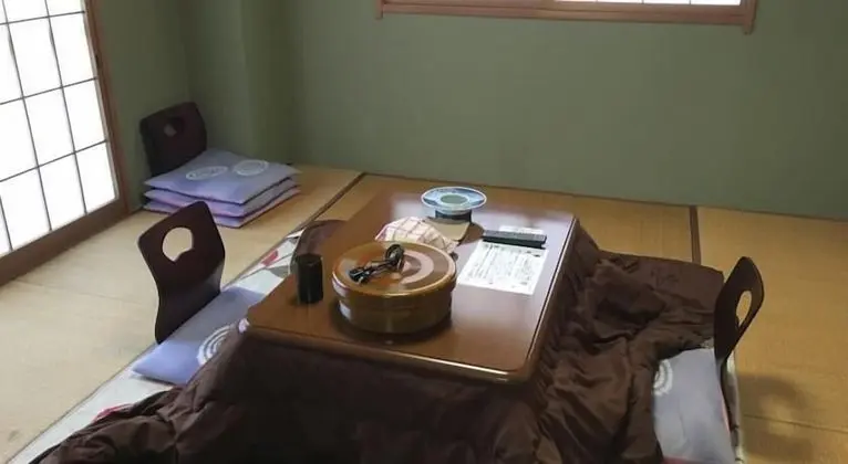 İki Ayrı Yataklı Oda (with Tatami Area)