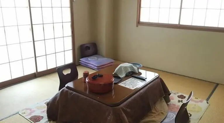 Üç Kişilik Oda (with Tatami Area)