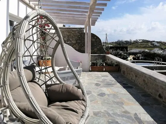 Superior Apart Daire, Deniz Manzaralı