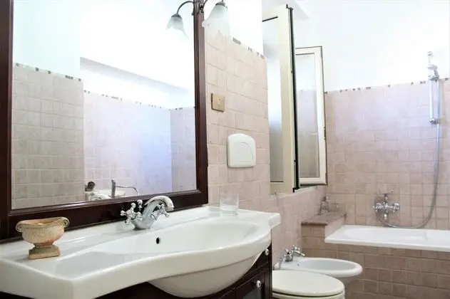 Panoramic Apart Daire, 1 Yatak Odası, Küçük Mutfak, Deniz Manzaralı (ISOTTA)