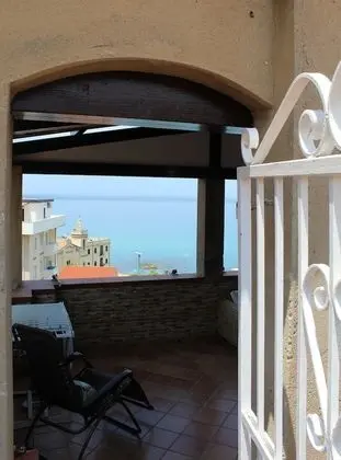 Panoramic Apart Daire, 2 Yatak Odası, Mutfak, Deniz Manzaralı (KIRA)