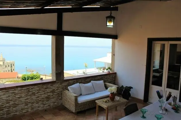 Panoramic Apart Daire, 2 Yatak Odası, Mutfak, Deniz Manzaralı (KIRA)