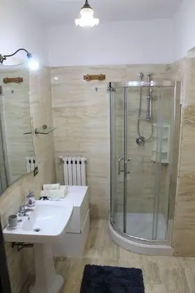 Panoramic Apart Daire, 2 Yatak Odası, Mutfak, Deniz Manzaralı (KIRA)