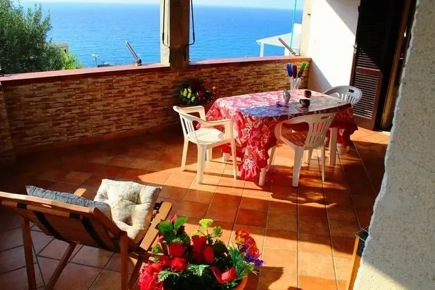 Panoramic Apart Daire, 2 Yatak Odası, Mutfak, Deniz Manzaralı (KIRA)
