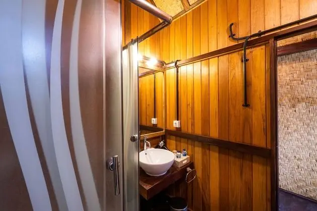 Villa, Havuz Manzaralı