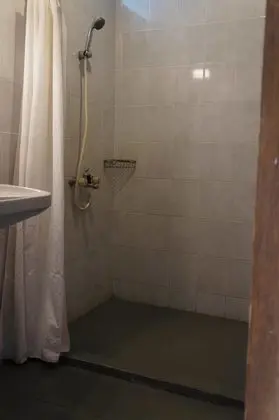 Standard Oda, Sigara İçilmez