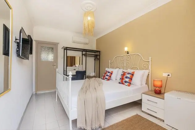 Kiraz Bahçe Tek Büyük Yataklı Oda(14m²), Bahçe Manzaralı, Bahçe Katı