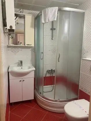 https://images.odamax.com/img/1024x768/odamax/image/upload/Kiraz_Otel_202605251719285_WhatsApp_Image_2026_05_23_at_12_39_01_2_.jpeg