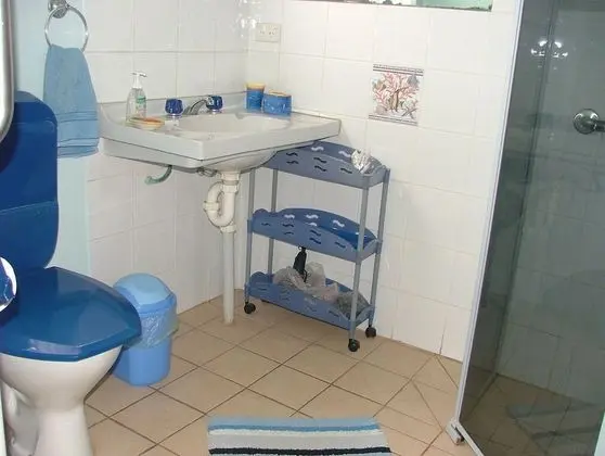 Economy Kır Evi, Birden Çok Yatak, Şömine