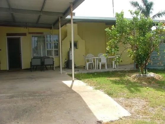 Economy Kır Evi, Birden Çok Yatak, Şömine