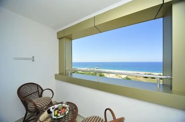Comfort Tek Büyük veya İki Ayrı Yataklı Oda