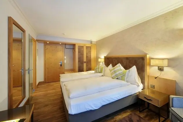Economy Tek Büyük Yataklı Oda, Balkon, Dağ Manzaralı