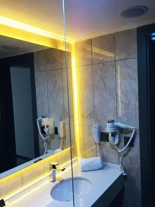 1 Kişi Kapasiteli Suit