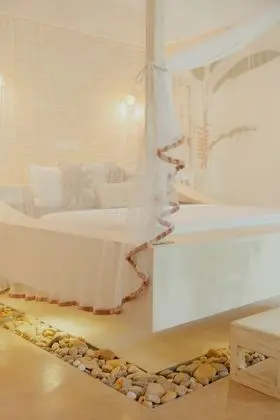 Design Tek Büyük Yataklı Oda, 1 En Büyük (King) Boy Yatak, Teras, Bahçe Manzaralı