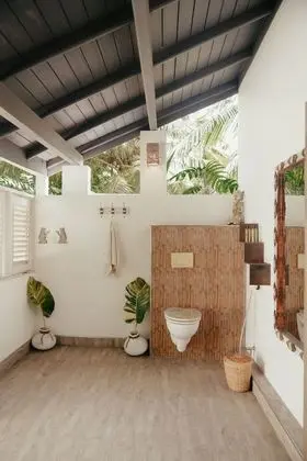 Design Tek Büyük Yataklı Oda, 1 En Büyük (King) Boy Yatak, Veranda, Bahçe Manzaralı