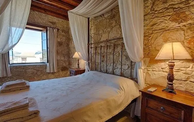 Kır Evi, 2 Yatak Odası, Kişiye Özel Havuzlu