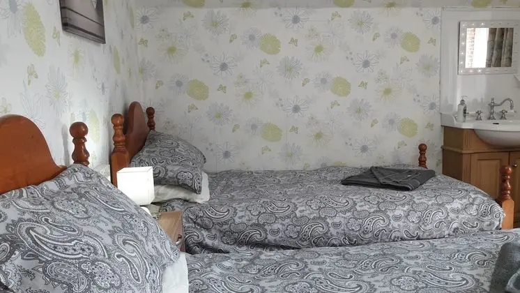 Basic İki Ayrı Yataklı Oda, 2 Tek Kişilik Yatak, Ortak Banyo