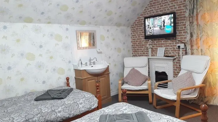 Basic İki Ayrı Yataklı Oda, 2 Tek Kişilik Yatak, Ortak Banyo