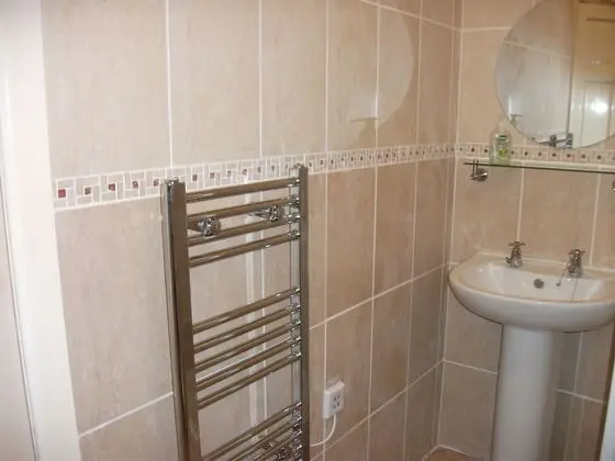 Standard Tek Büyük veya İki Ayrı Yataklı Oda, Banyolu/Duşlu