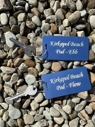 Kulübe, 1 Büyük (Queen) Boy Yatak