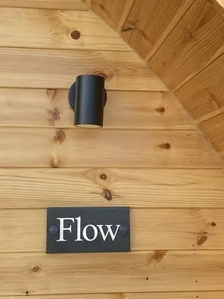 Kulübe, 1 Büyük (Queen) Boy Yatak