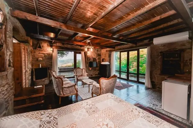 Dağ Evi, Dağ Manzaralı, Şömineli