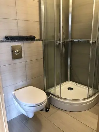 Üç Kişilik Oda, 3 Tek Kişilik Yatak