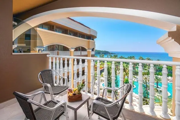 https://images.etstur.com/files/images/hotelImages/TR/212294/l/Kirman-Arycanda-De-Luxe-Oda-351310.jpg